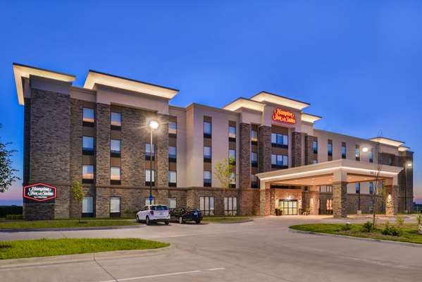 Exterior view - Hampton Inn Altoona - I-80, Exit 143