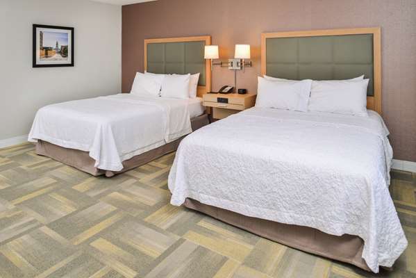  - Hampton Inn Altoona - I-80, Exit 143