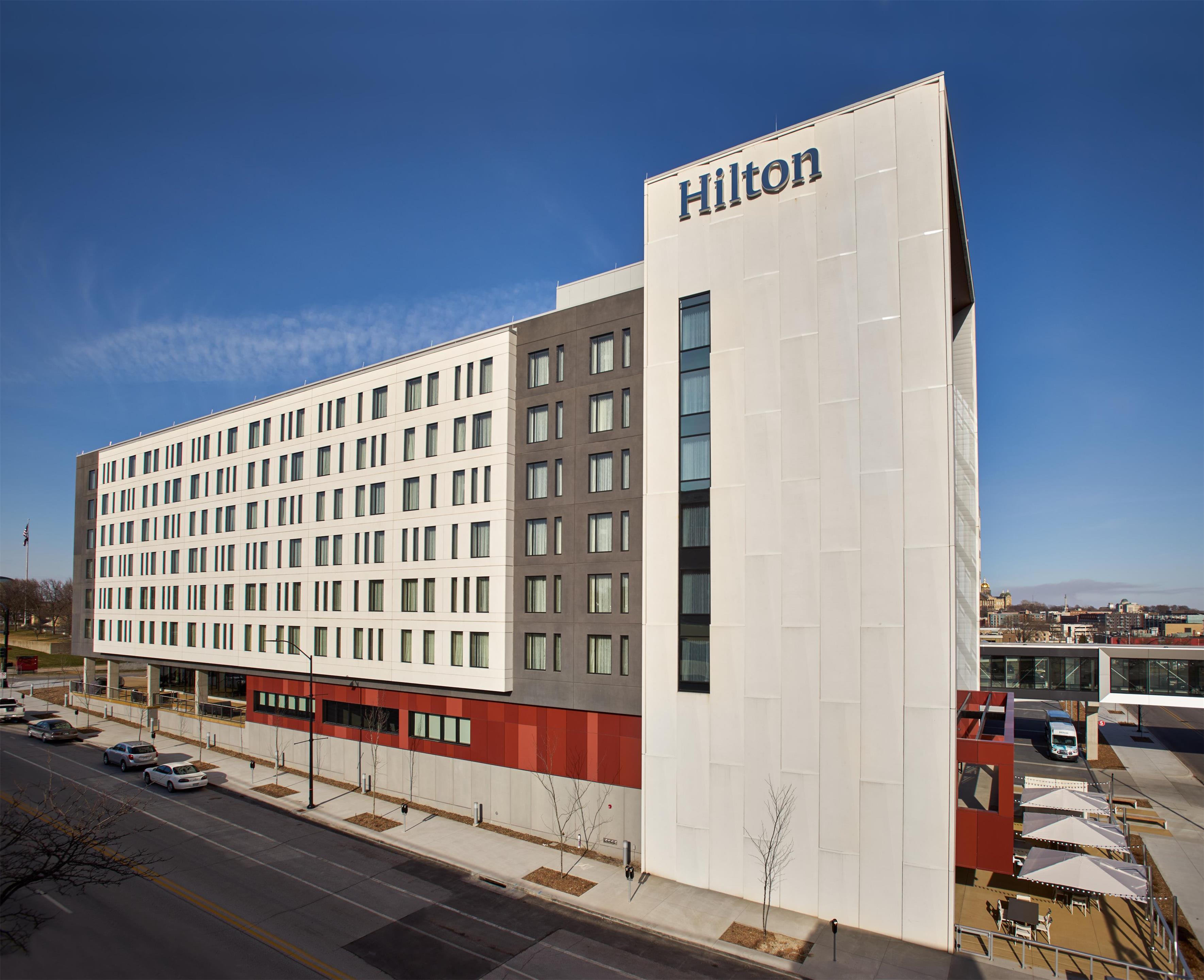 Exterior | Hilton Des Moines Downtown