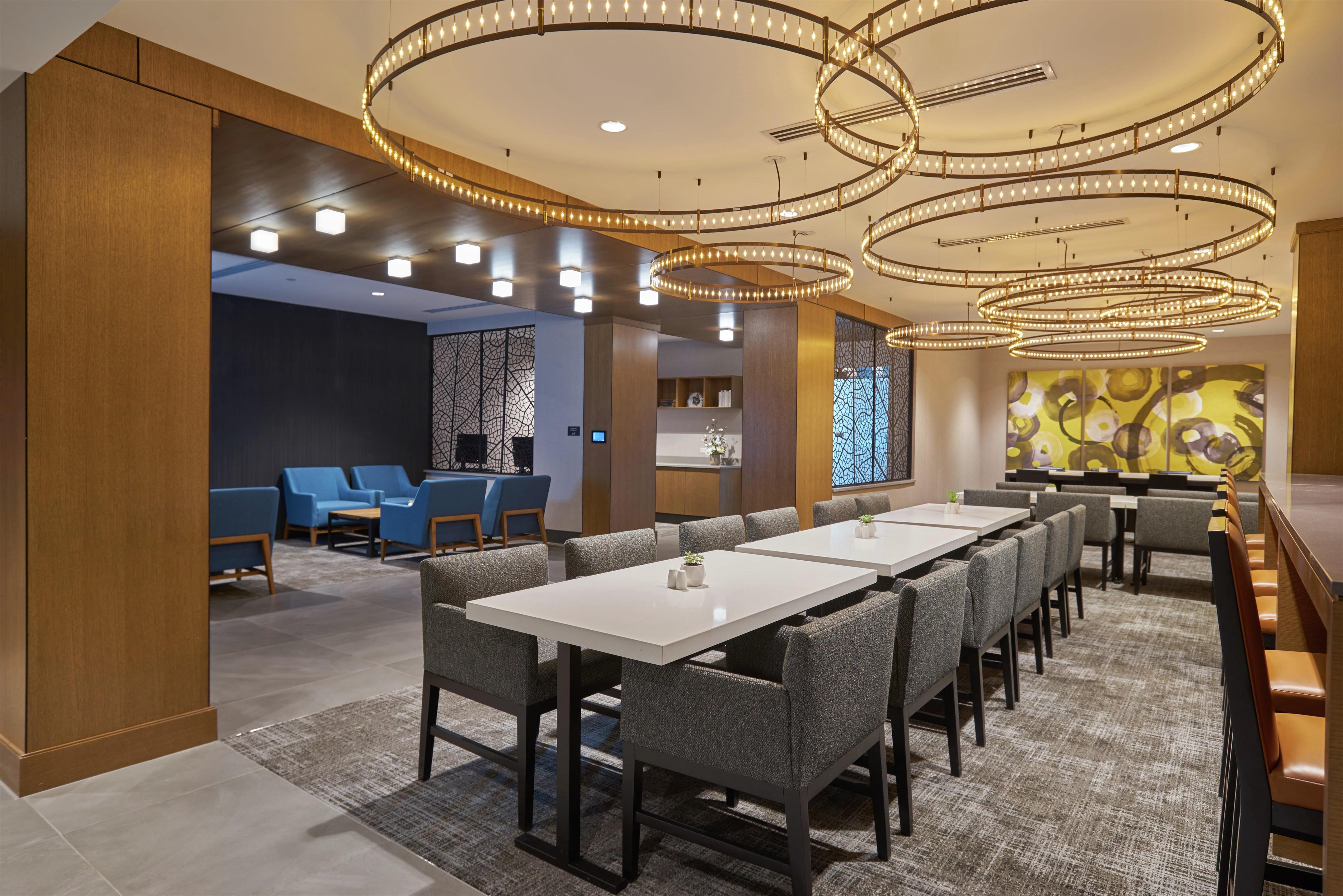 Property amenity | Hilton Des Moines Downtown