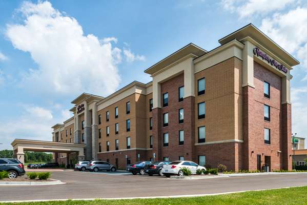 Exterior view - Hampton Inn & Suites Wixom - I-96, Exit 159