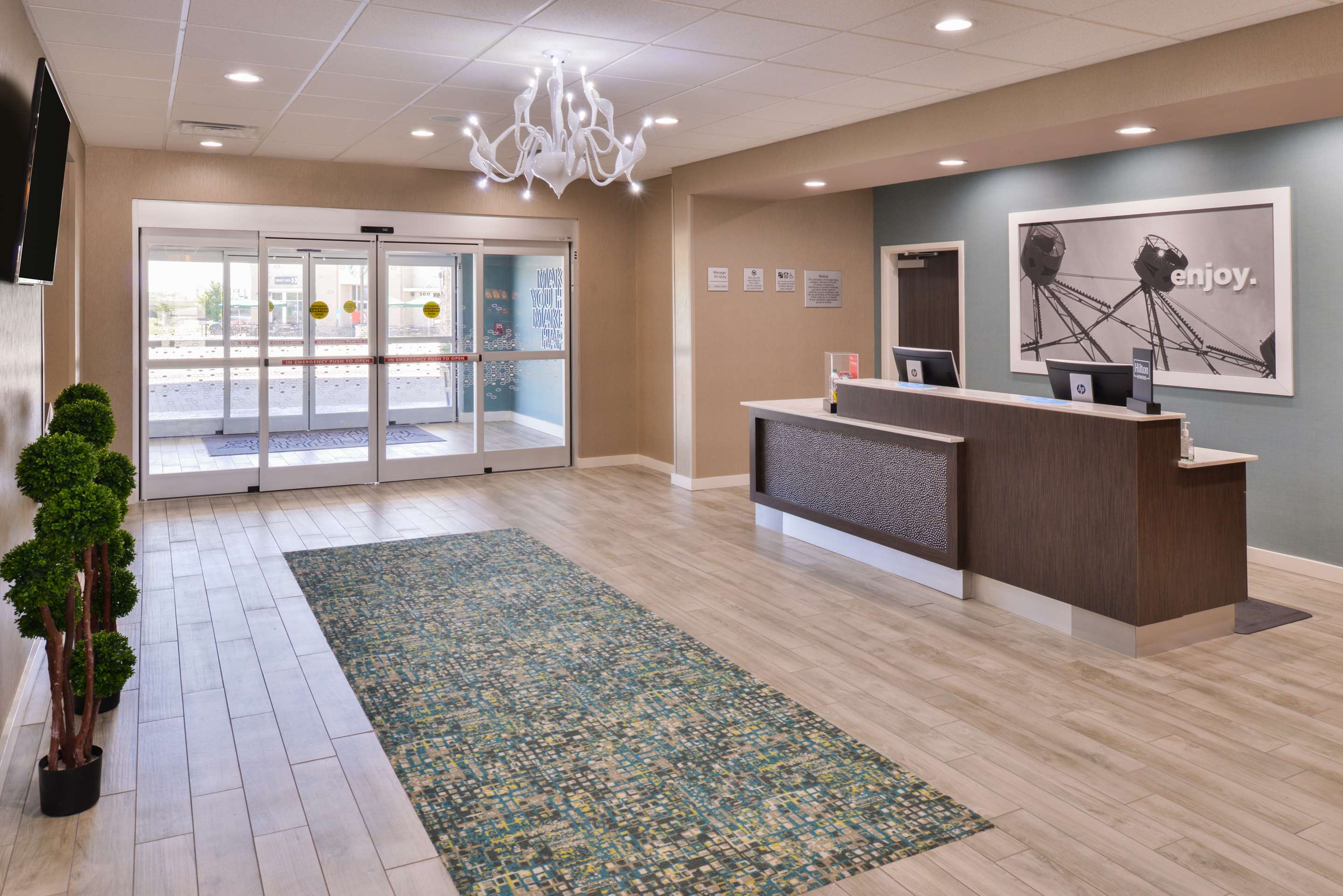 Reception | Hampton Inn Emporia