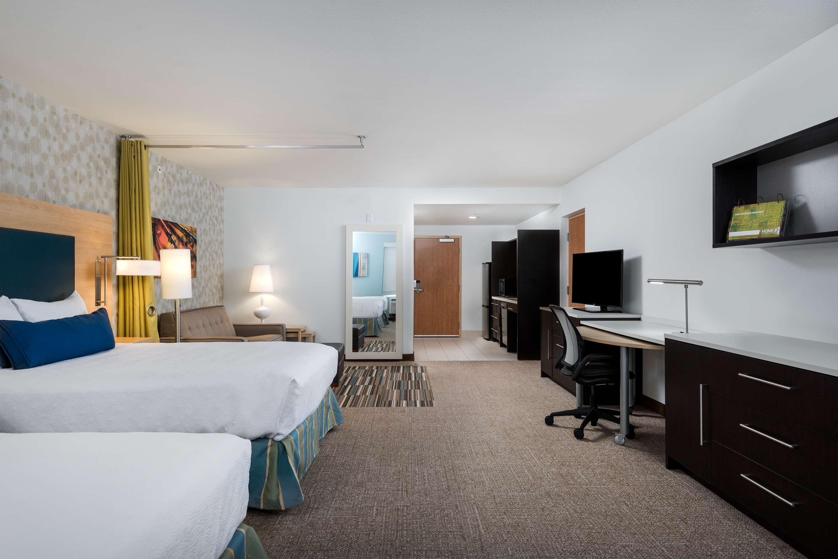 Guest room