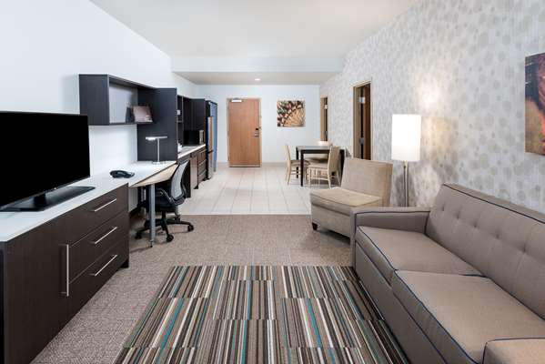  - Home2 Suites by Hilton Dania Beach - I-95, Exit 22