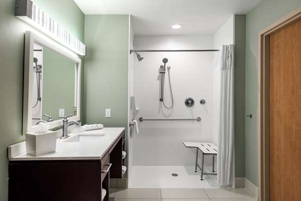  - Home2 Suites by Hilton Dania Beach - I-95, Exit 22