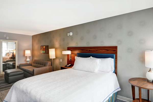  - Home2 Suites by Hilton Miramar - I-75, Exit 7
