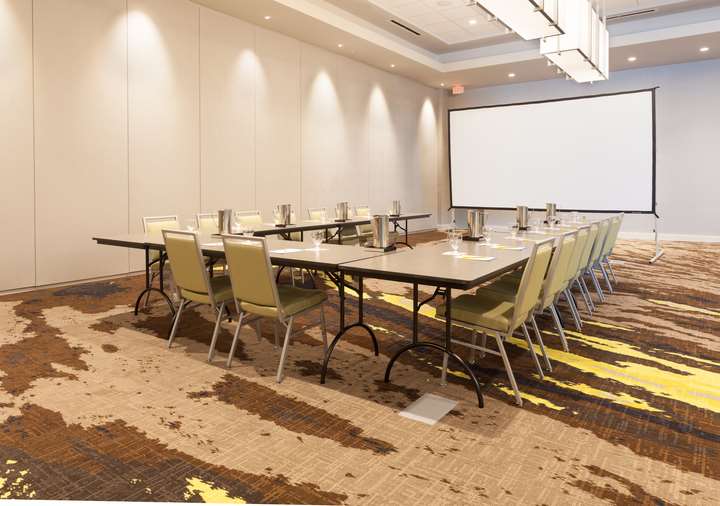 Meeting Room | Hilton Garden Inn Ft. Walton Beach