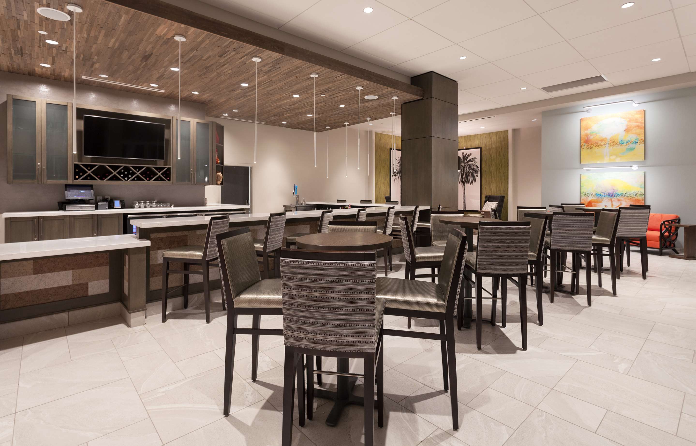BarLounge | Hilton Garden Inn Ft. Walton Beach