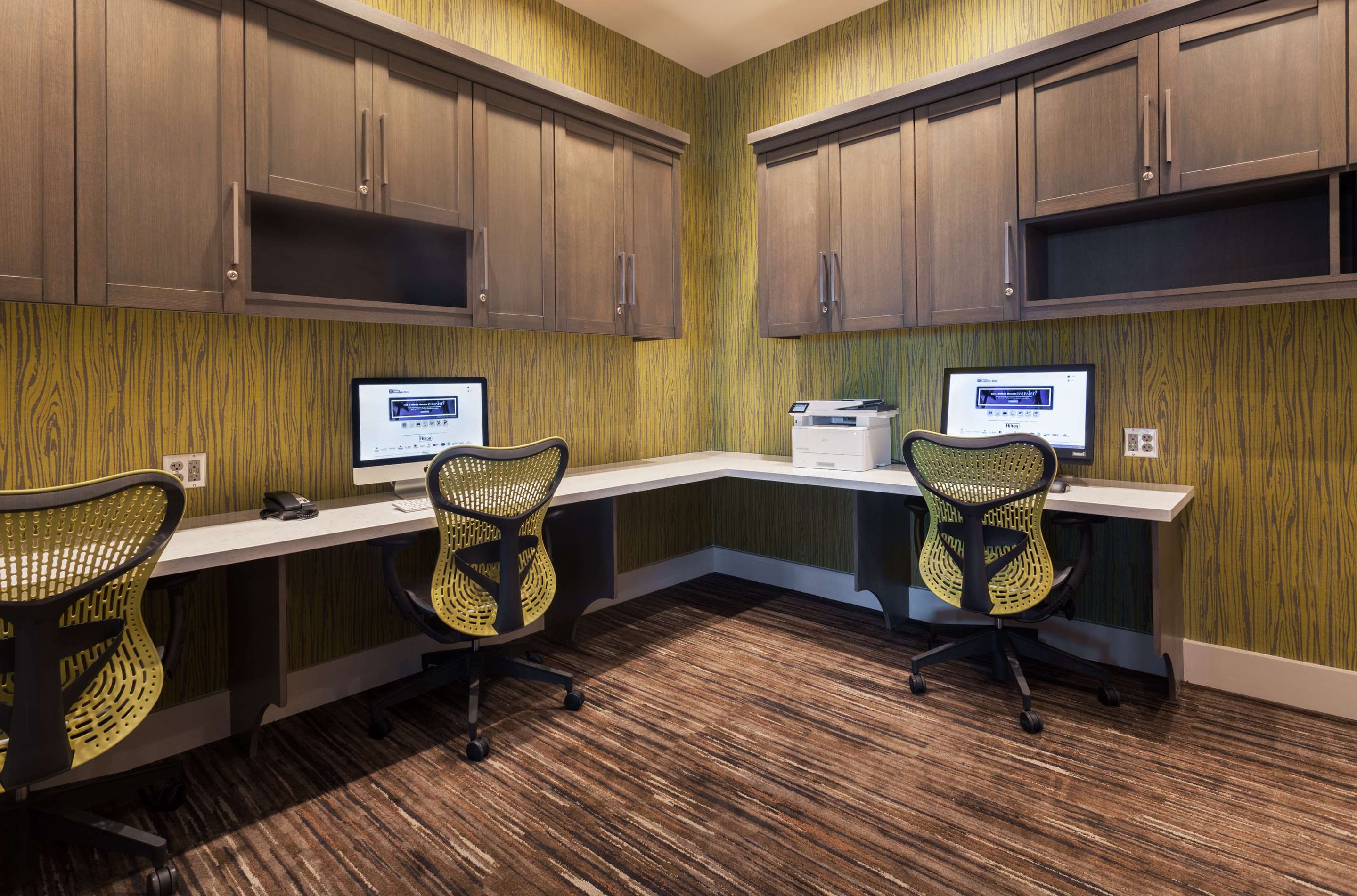 Business Center | Hilton Garden Inn Ft. Walton Beach