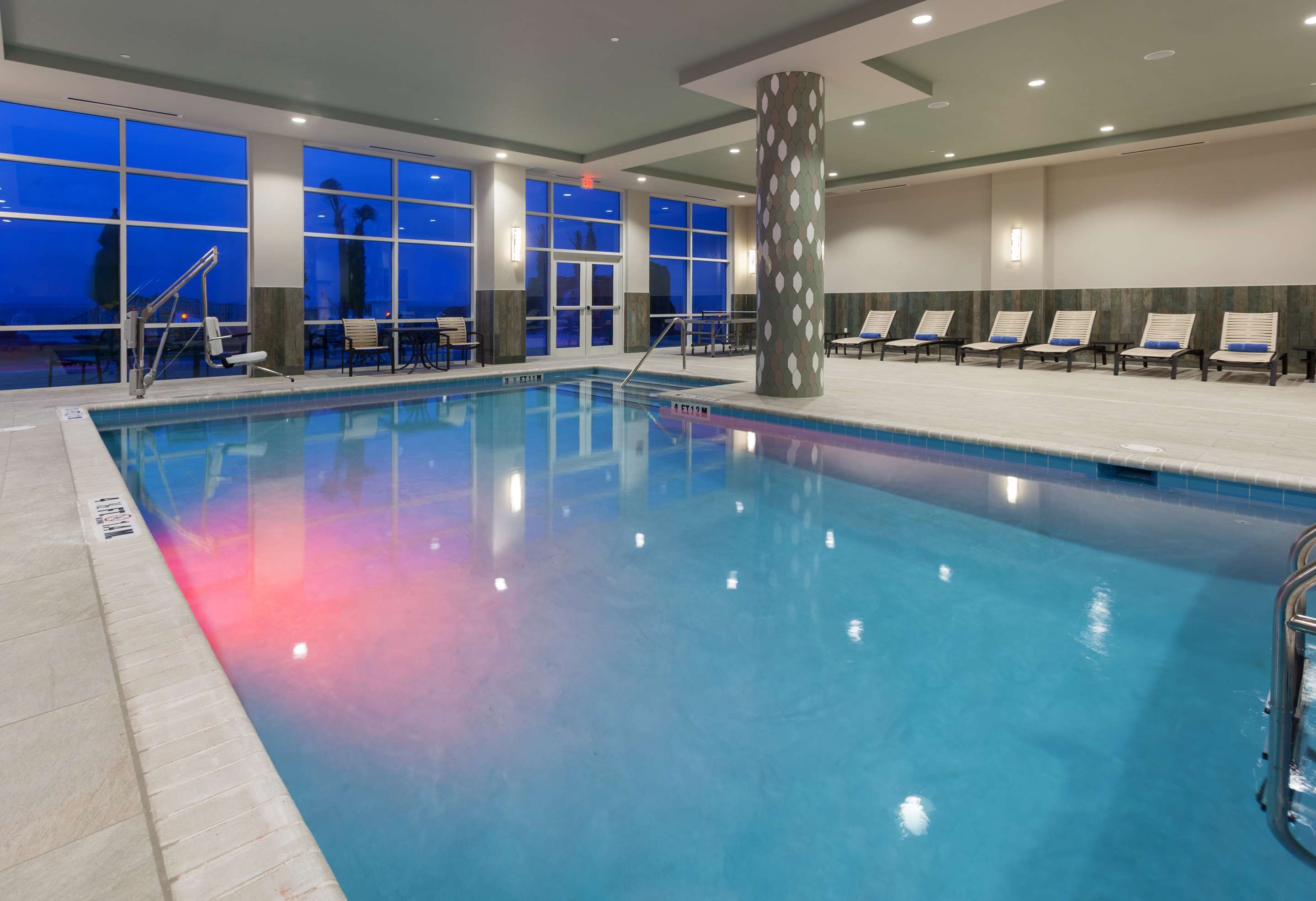 Pool | Hilton Garden Inn Ft. Walton Beach