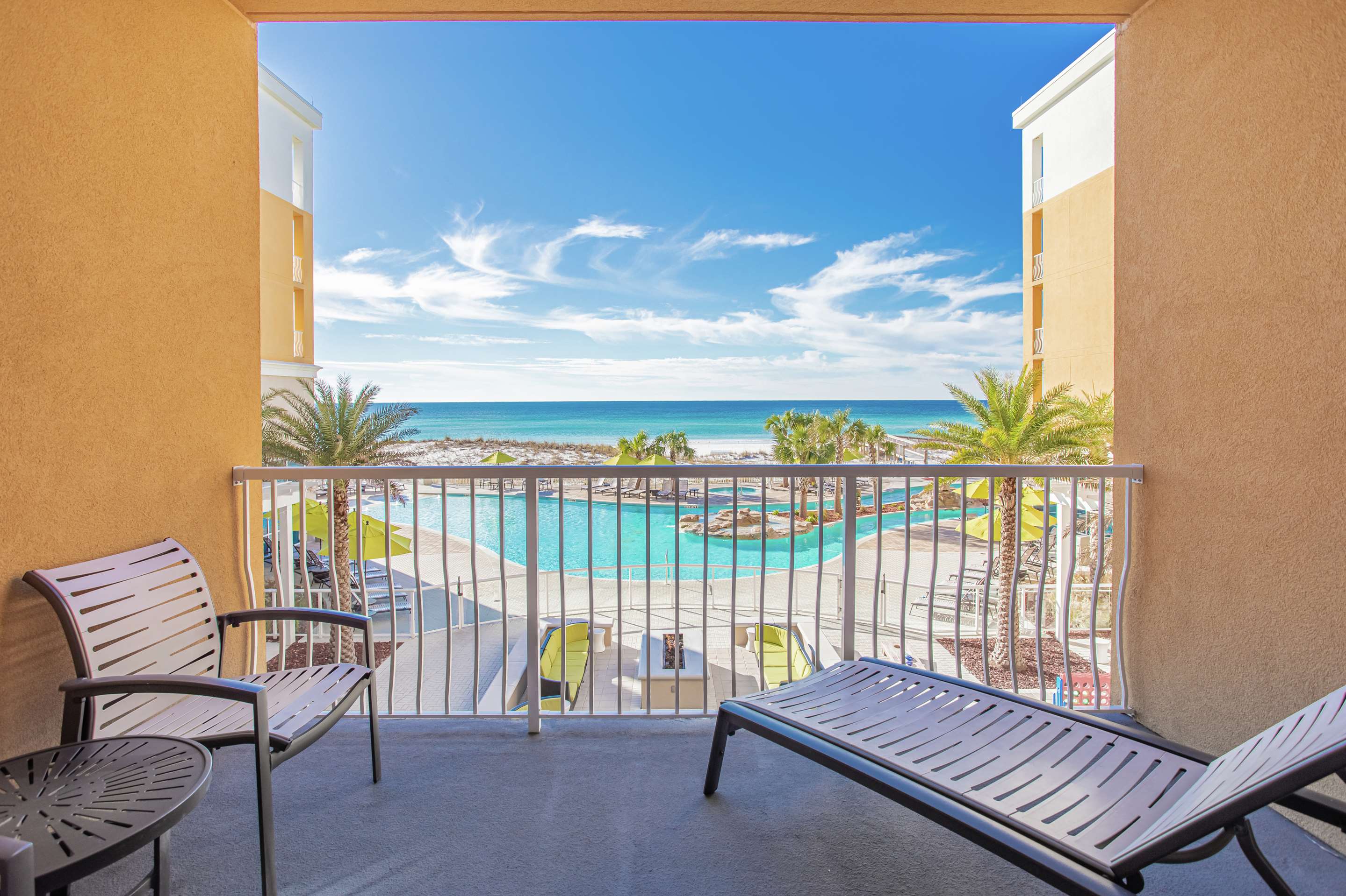 Pool | Hilton Garden Inn Ft. Walton Beach