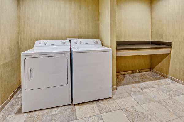  - Hampton Inn Indianola