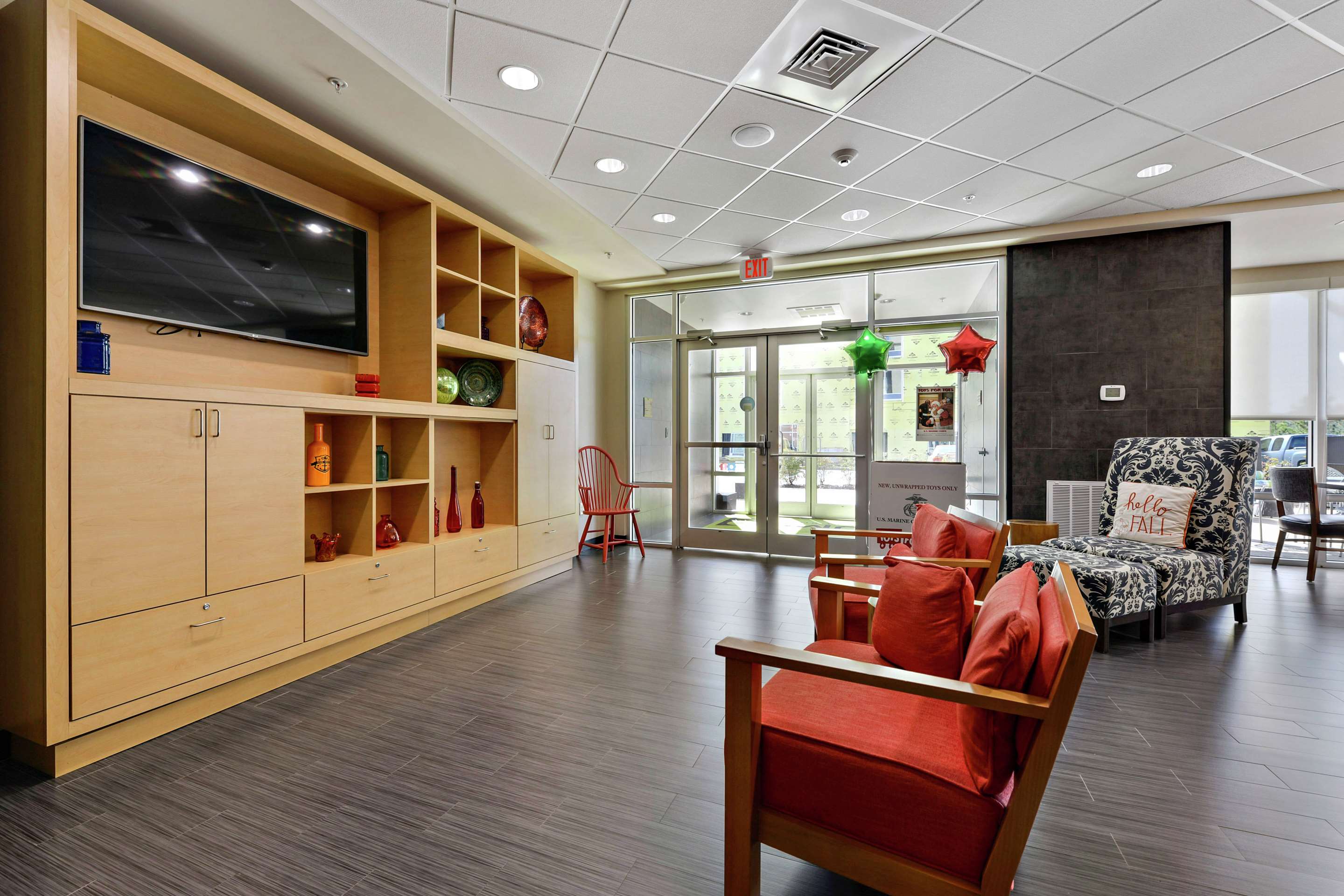Lobby | Home2 Suites by Hilton Gulfport I-10