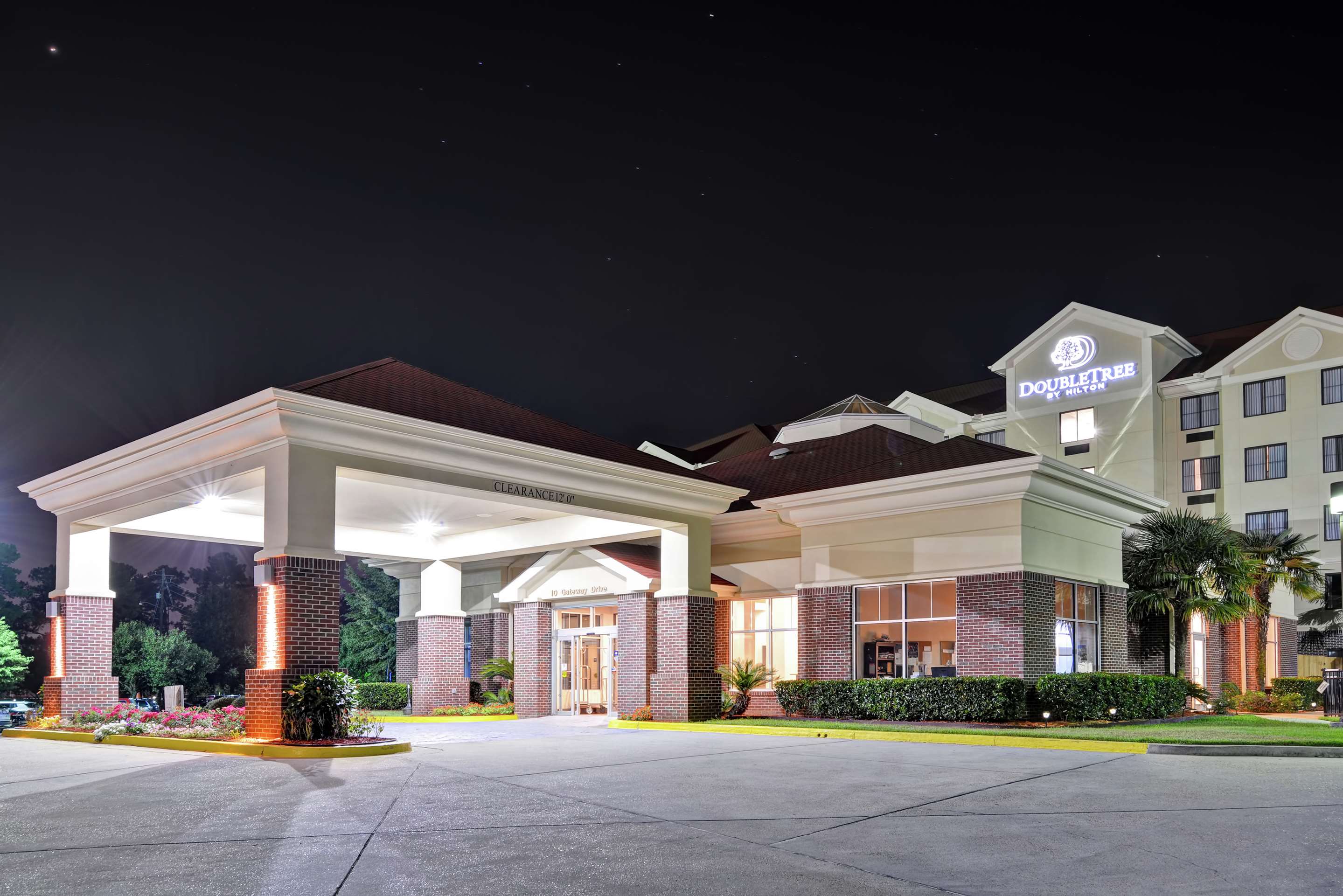 Exterior | Doubletree by Hilton Hattiesburg, MS