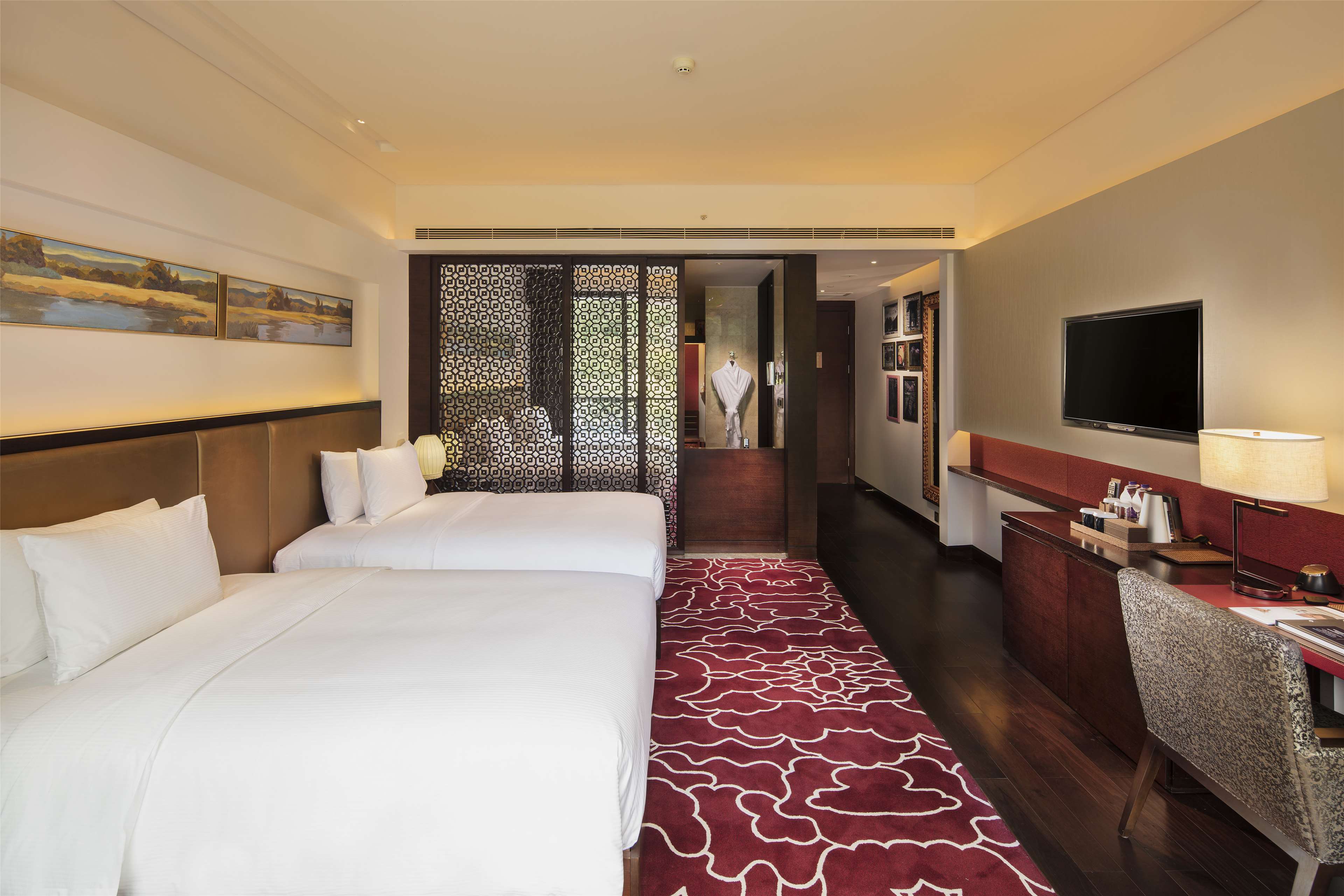 Hilton Linzhi Resort Room Type - TWIN DELUXE ROOM W TERRACE