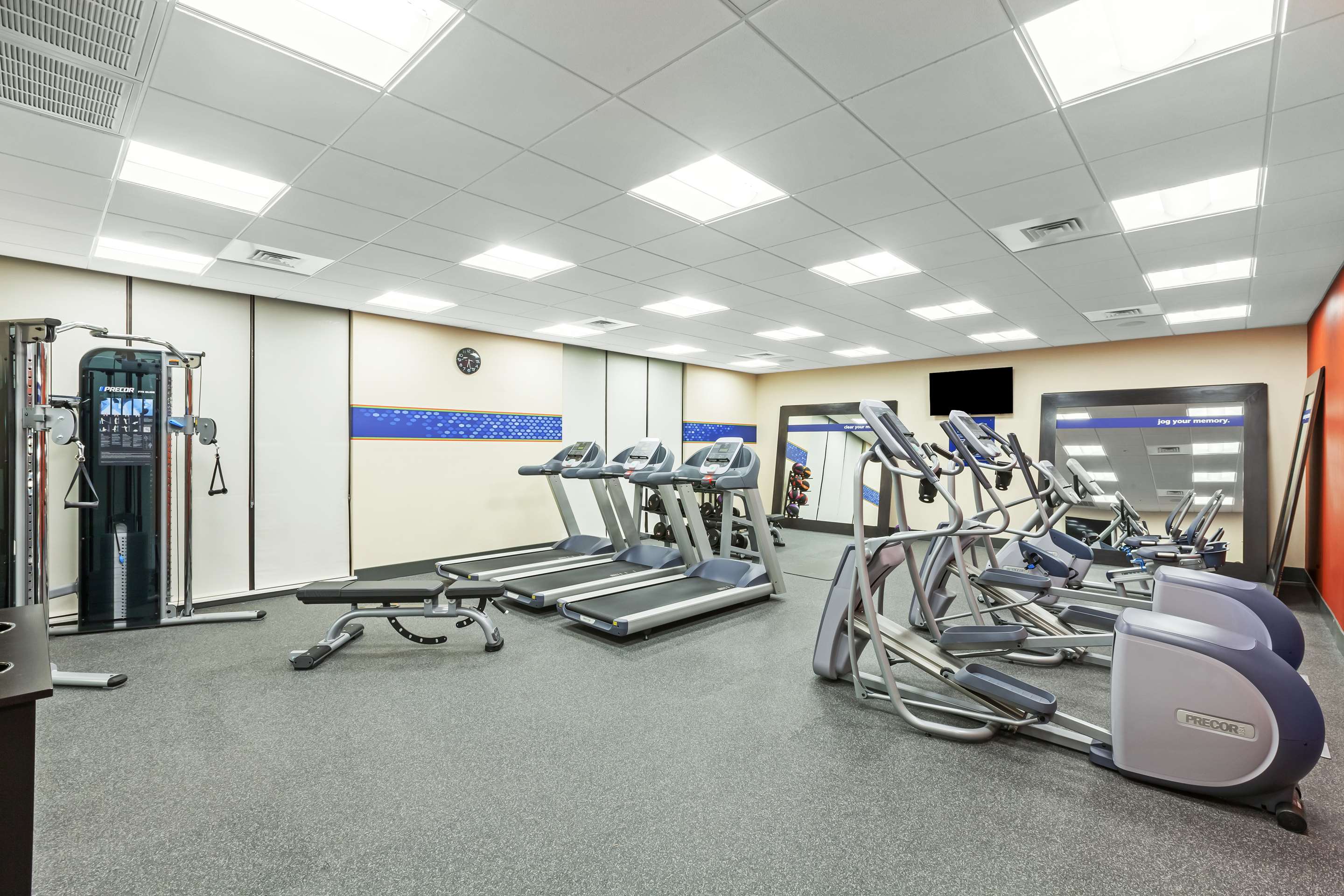 Health club fitness center gym | Hampton Inn & Suites Houston/Atascocita