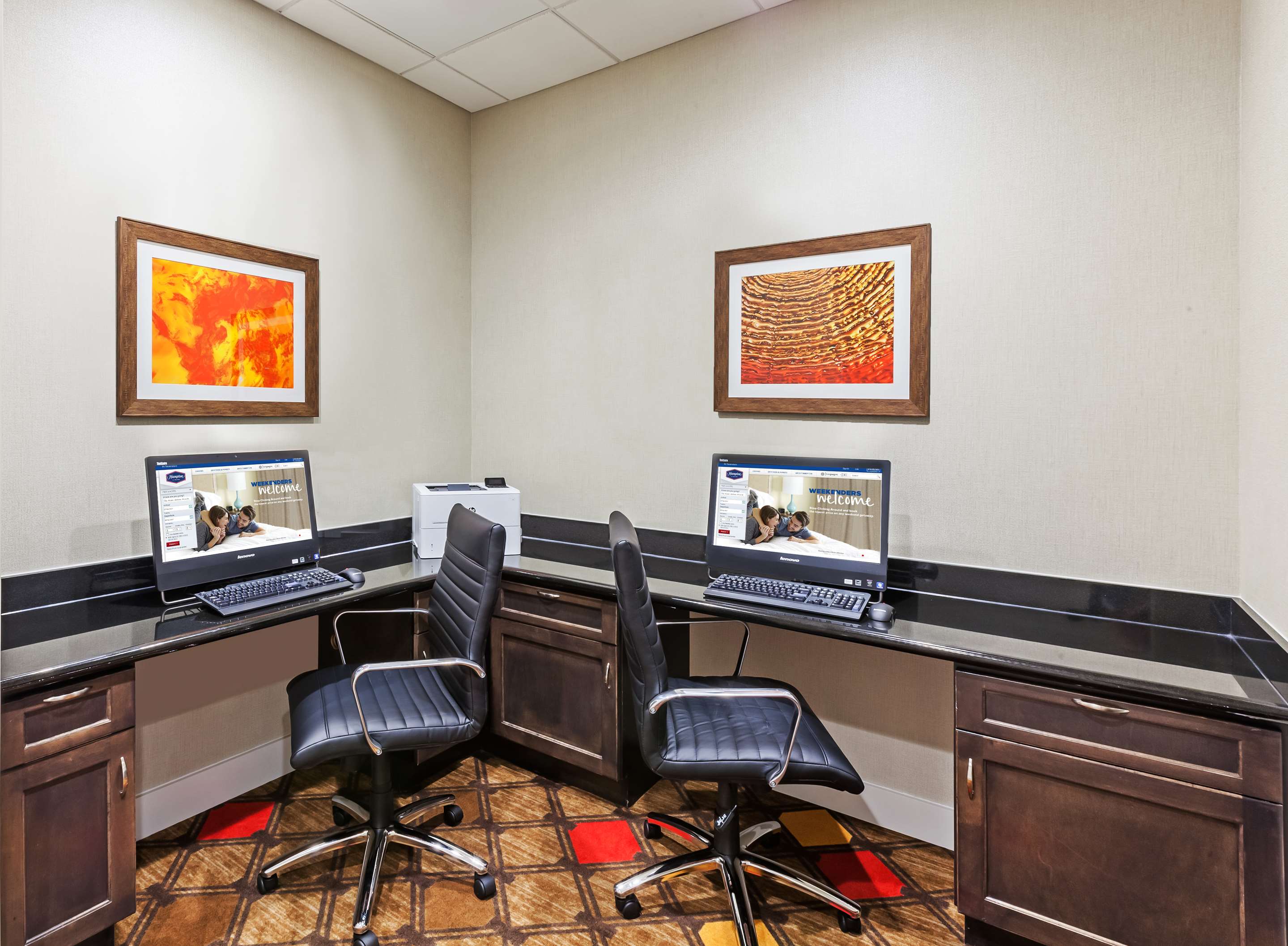 Business Center | Hampton Inn & Suites Houston/Atascocita