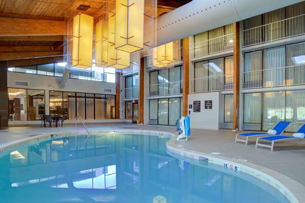  - DoubleTree by Hilton Harrisonburg - I-81, Exit 247