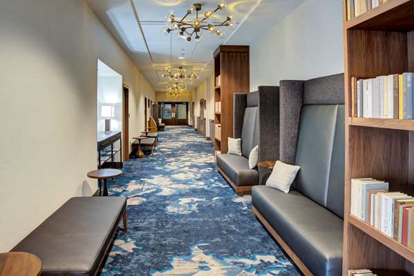  - DoubleTree by Hilton Harrisonburg - I-81, Exit 247