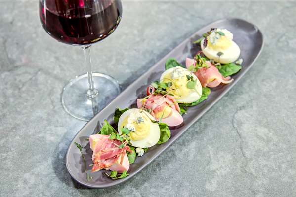 Bar - DoubleTree by Hilton Harrisonburg - I-81, Exit 247