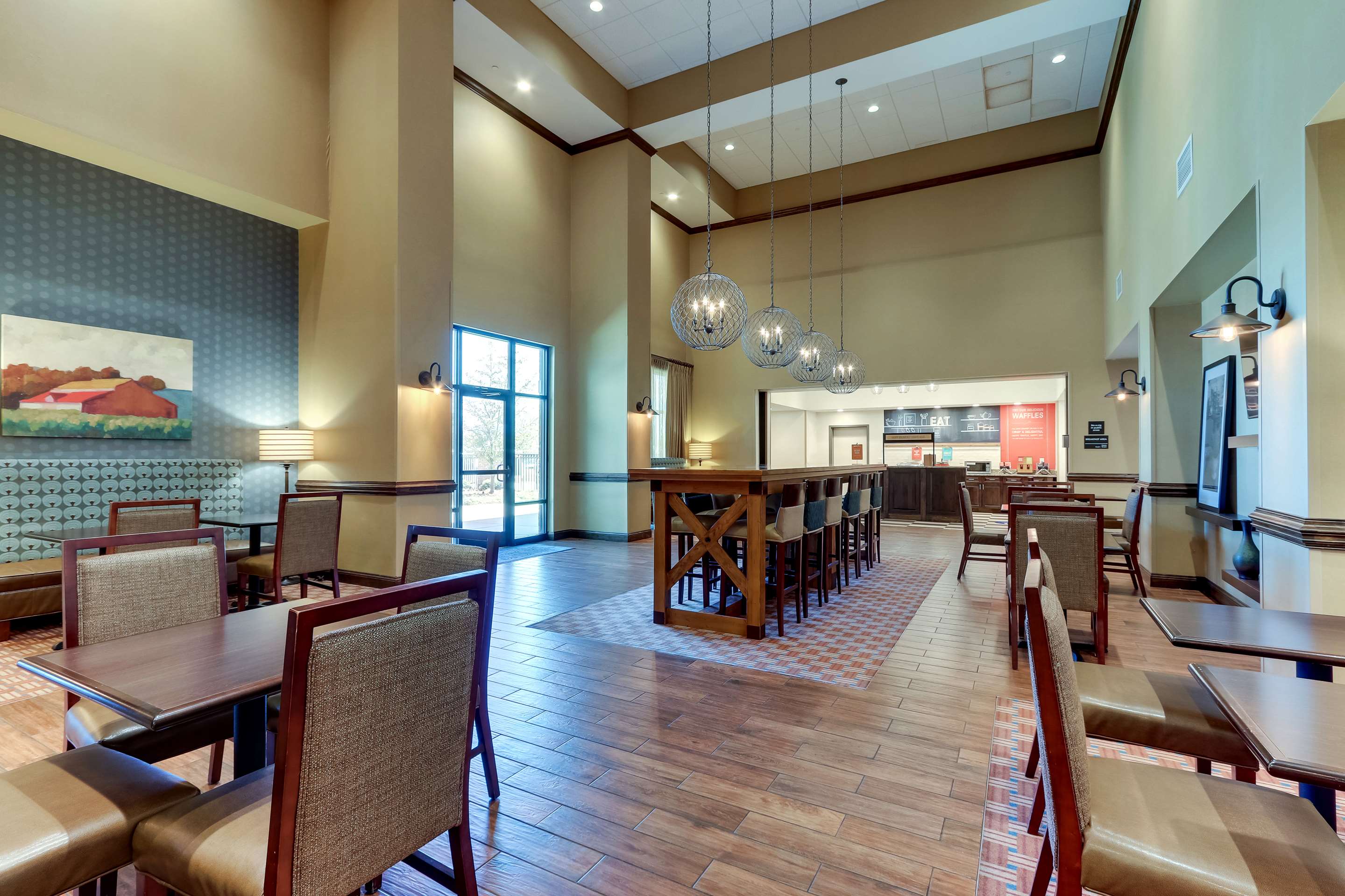 Breakfast Area | Hampton Inn & Suites Hartsville