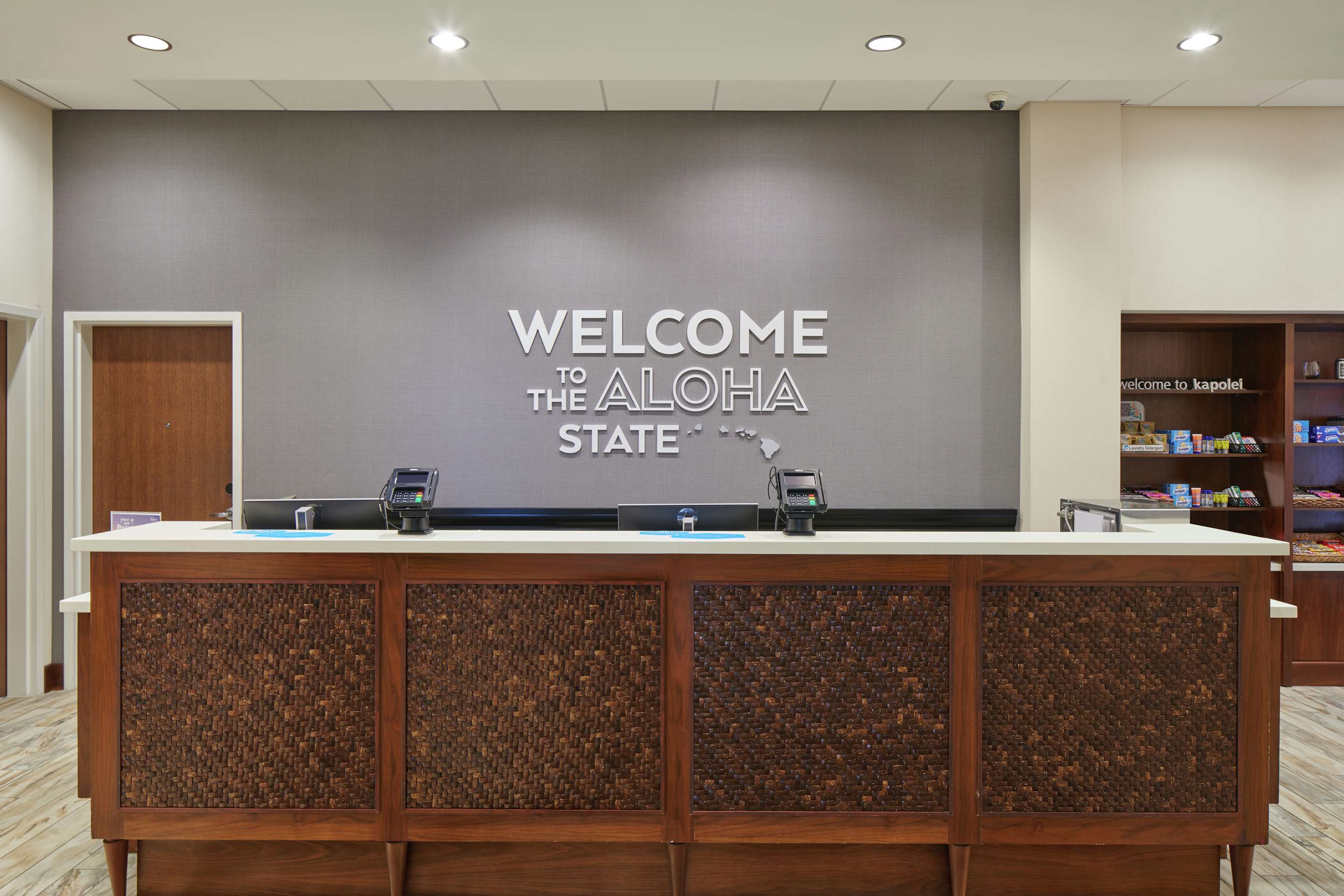 Reception | Hampton Inn & Suites Oahu/Kapolei