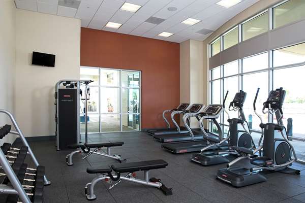 Fitness/ Exercise Room - Hampton Inn & Suites Kapolei