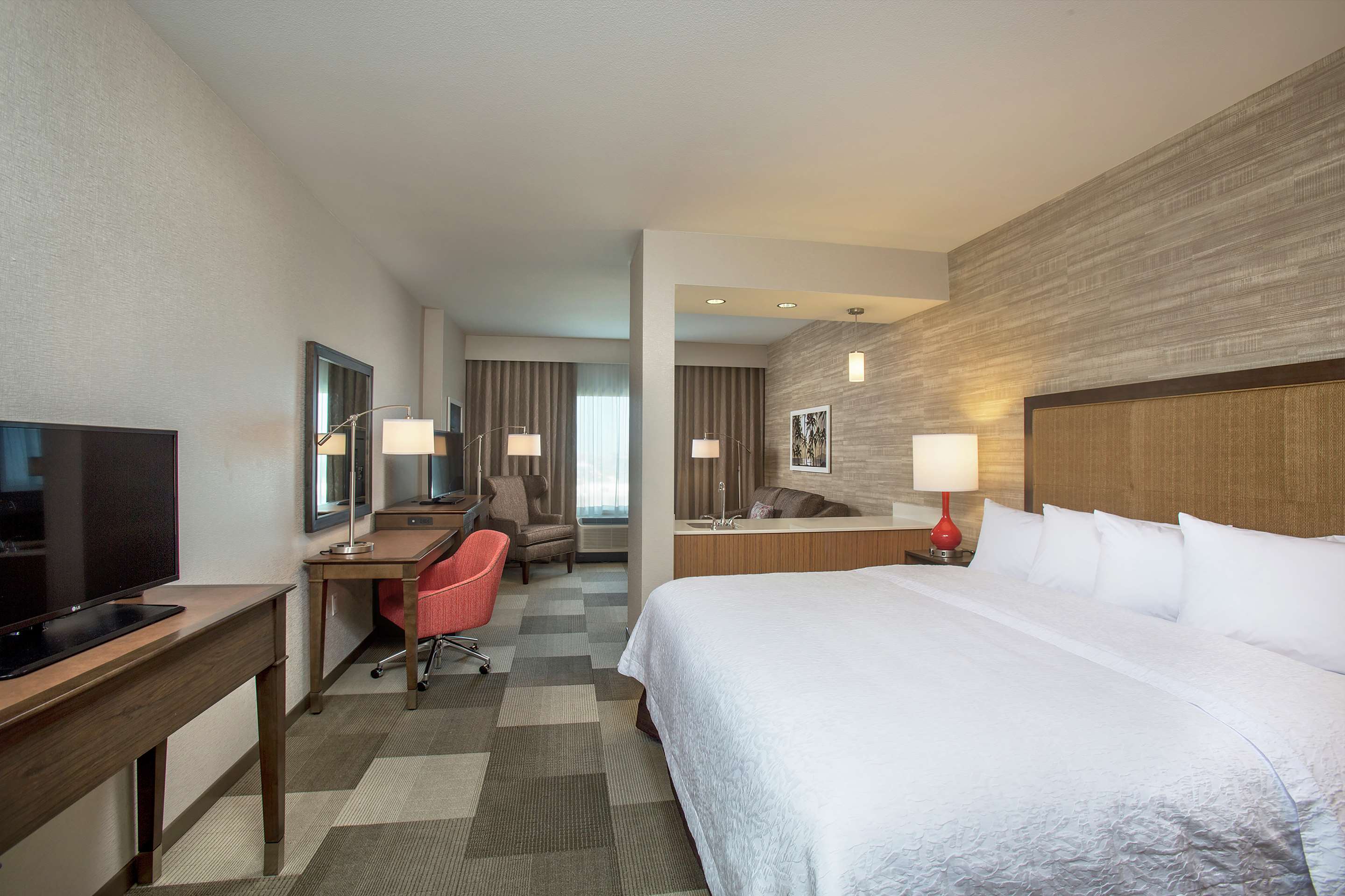 Guest room