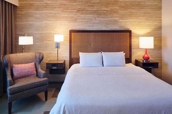  - Hampton Inn & Suites Kapolei