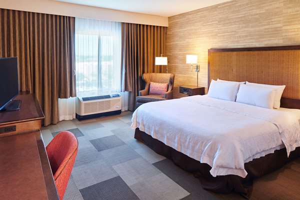  - Hampton Inn & Suites Kapolei