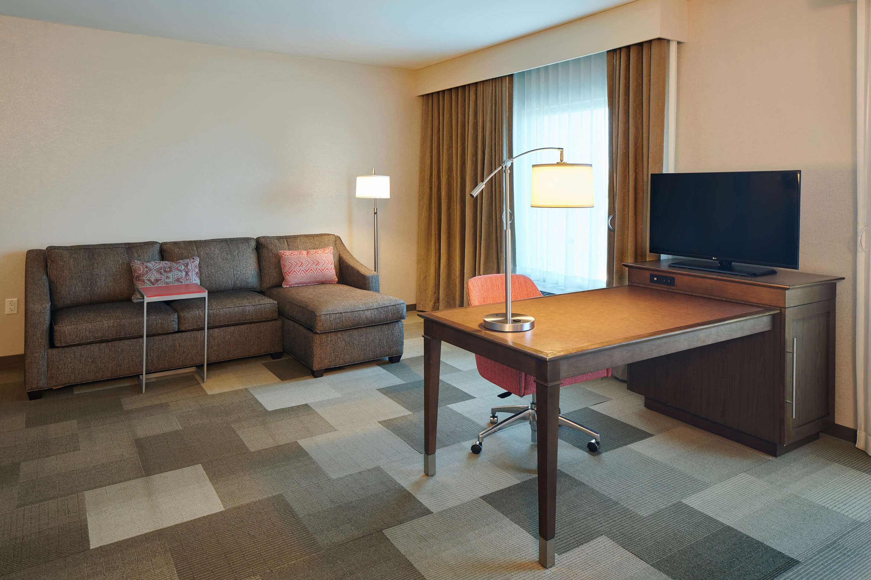 Guest room