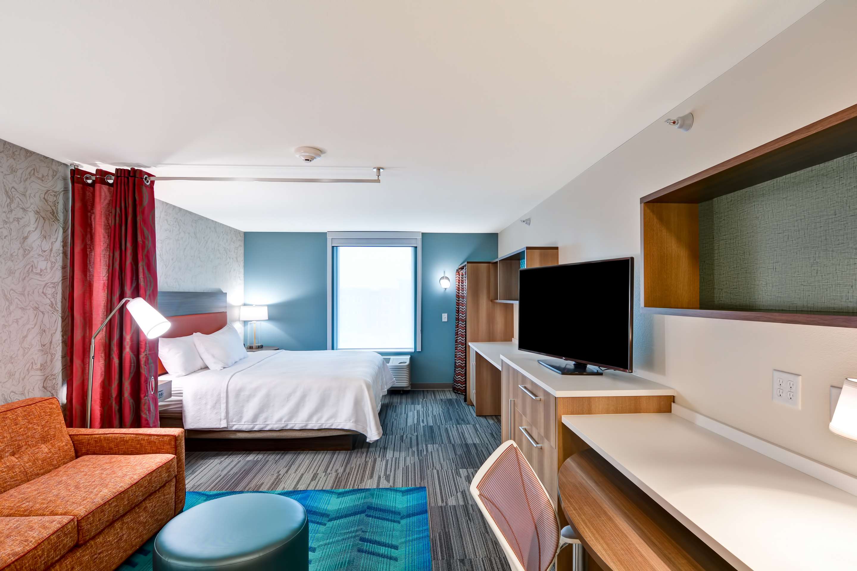 Guest room