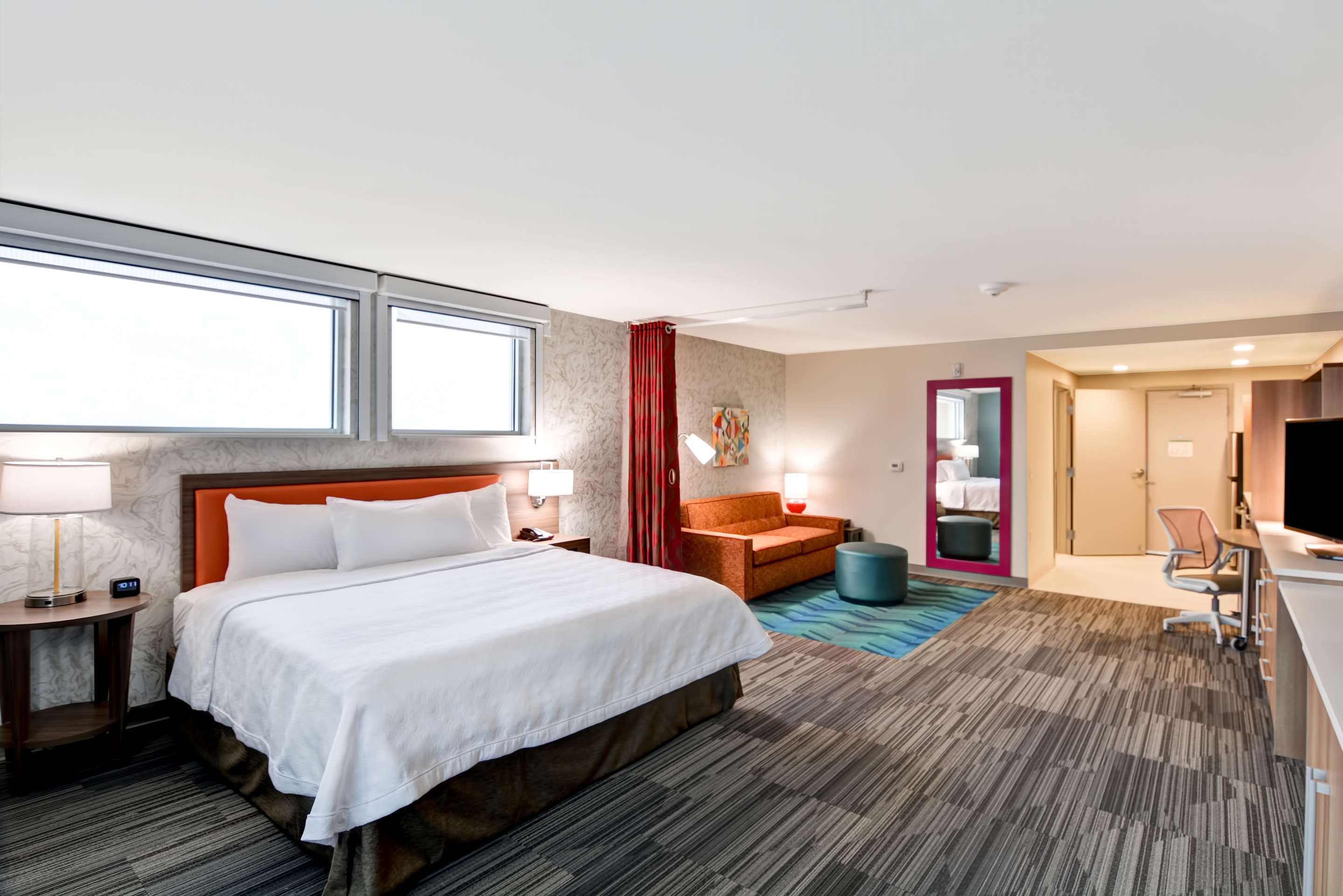 Guest room
