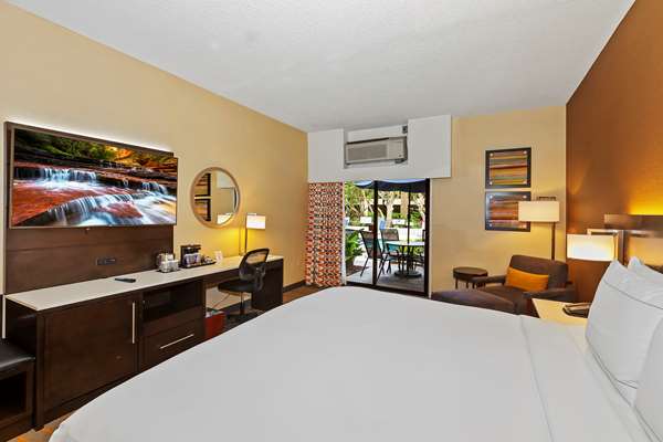  - DoubleTree by Hilton Hotel Whittier