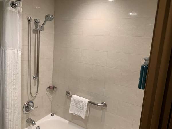  - DoubleTree by Hilton Hotel Whittier