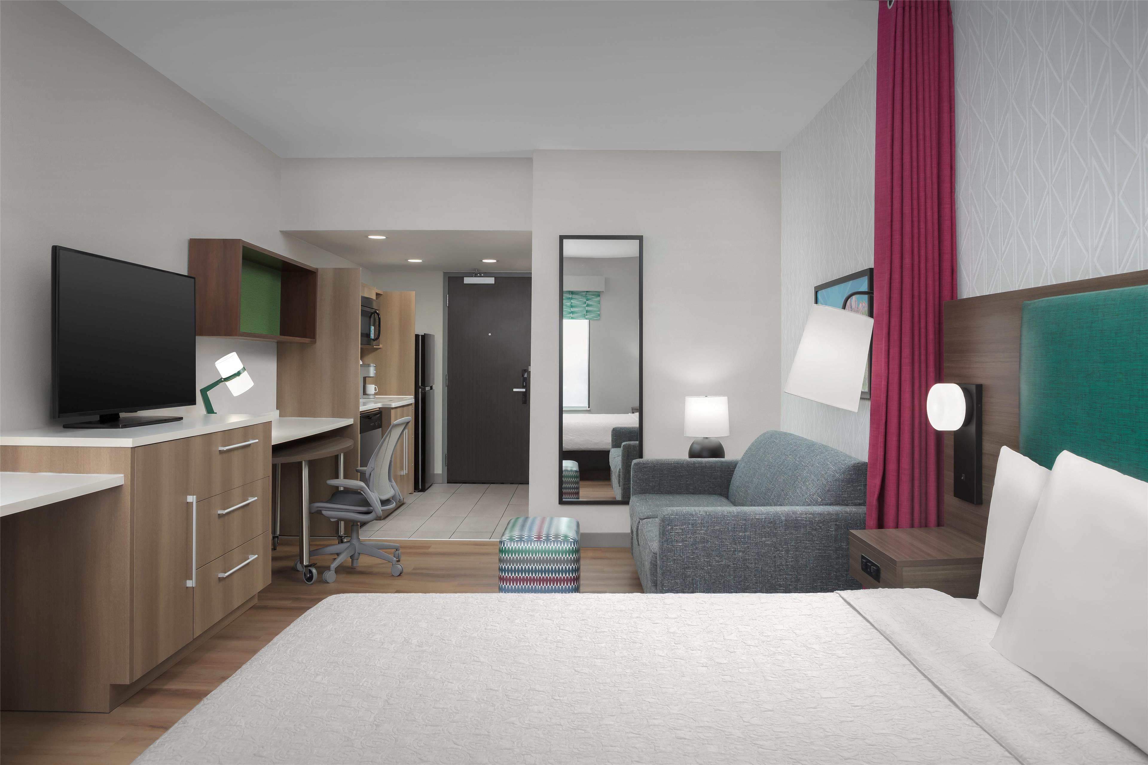 HOME2 SUITES BY HILTON LAS CRUCES Room Type - 1 KING STUDIO SUITE NOSMOK