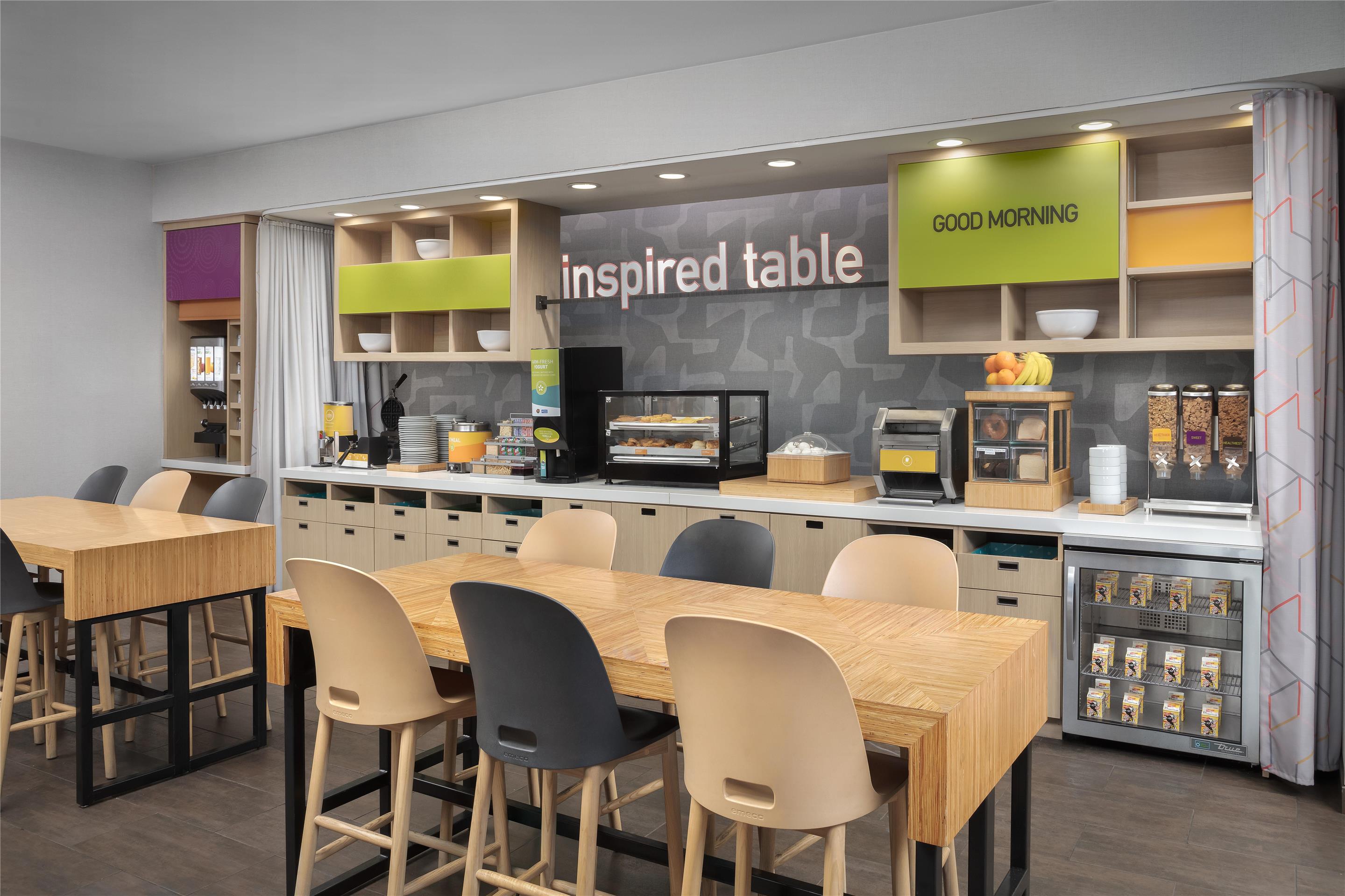 Breakfast Area | Home2 Suites by Hilton Las Cruces
