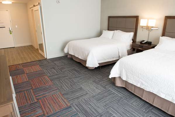  - Hampton Inn & Suites Bay City - I-75, Exit 164