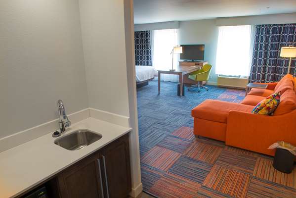  - Hampton Inn & Suites Bay City - I-75, Exit 164