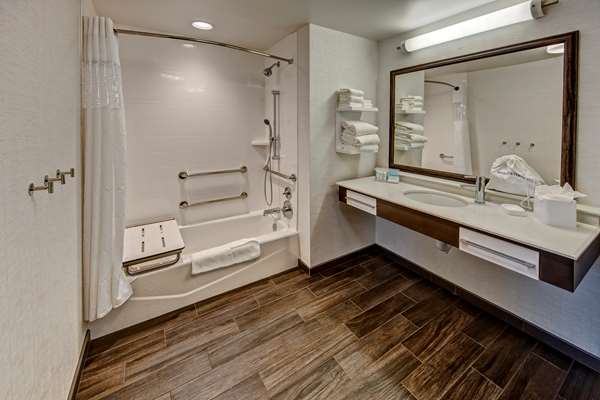  - Hampton Inn & Suites Germantown