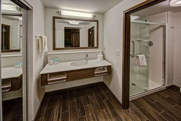  - Hampton Inn & Suites Germantown