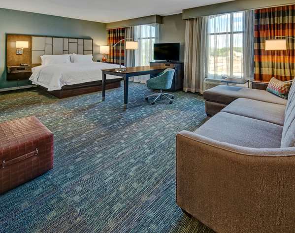  - Hampton Inn & Suites Germantown