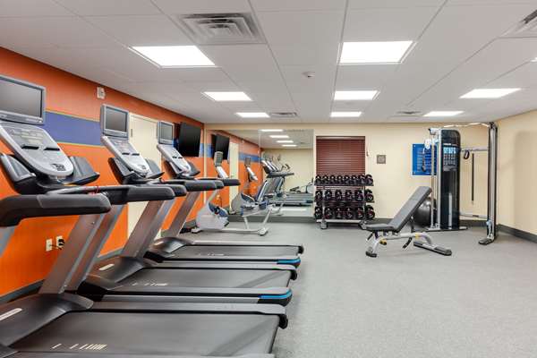 Fitness/ Exercise Room - Hampton Inn Wetumpka