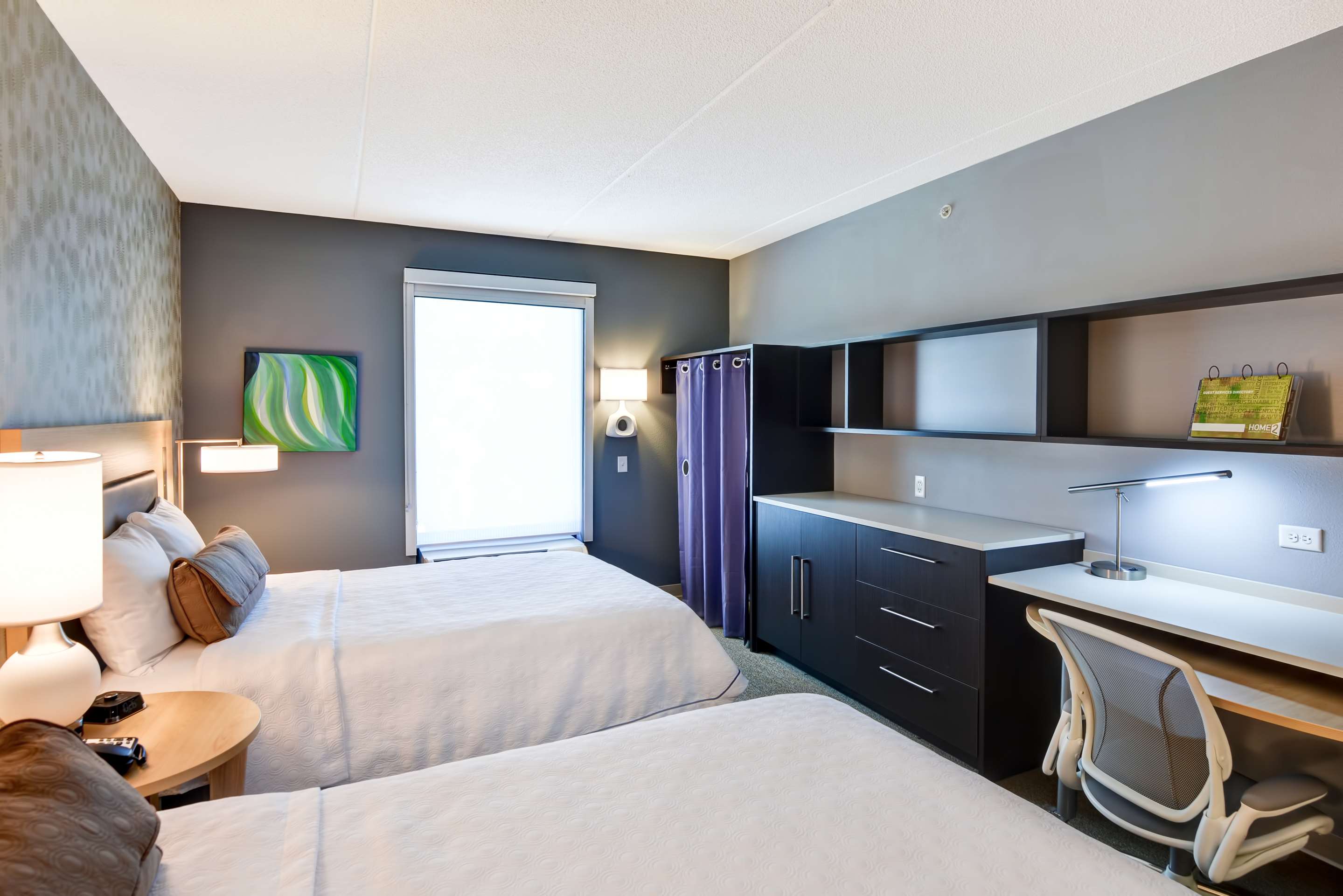 Guest room