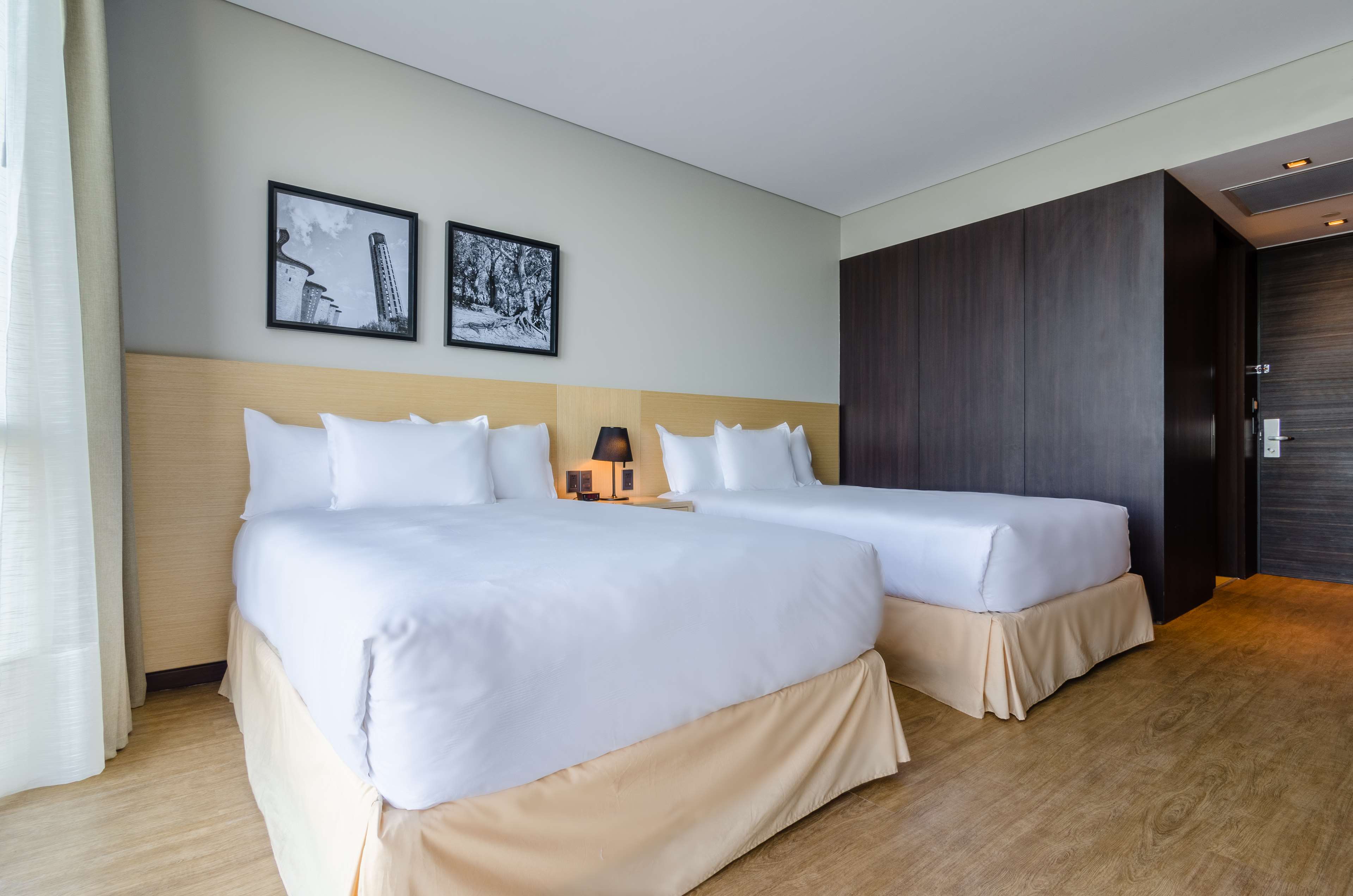 Hampton by Hilton Montevideo Carrasco Room Type - 2 DOUBLE BEDS DELUXE RM NS