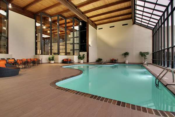 Pool - DoubleTree by Hilton Mt Vernon - I-57 & I-64, Exit 95