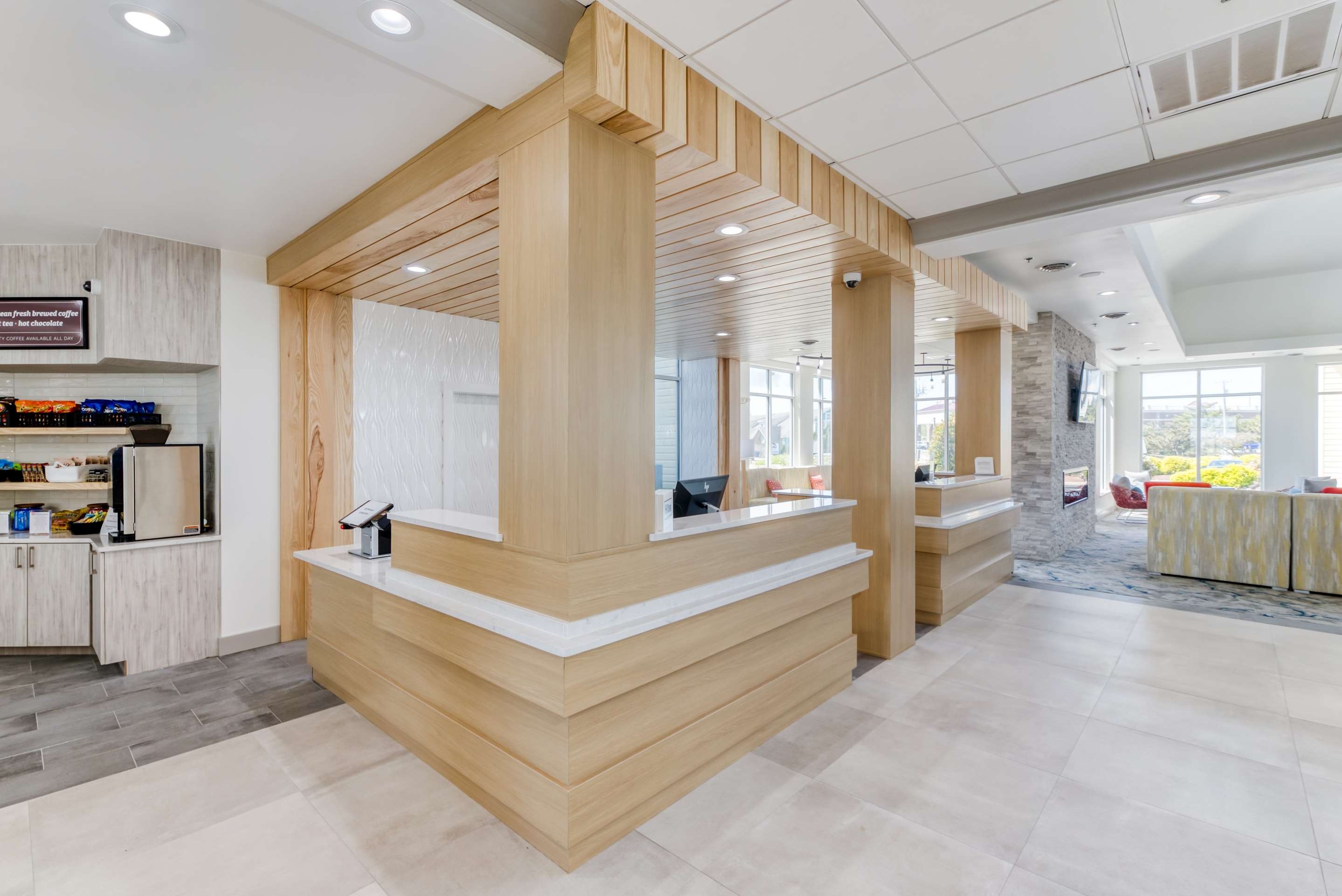 Reception | Hilton Garden Inn Outer Banks/Kitty Hawk