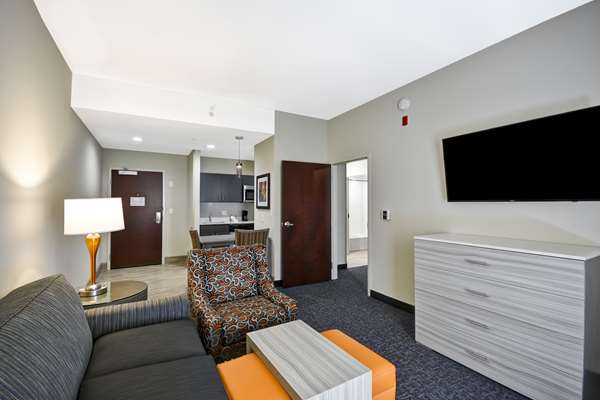  - Homewood Suites by Hilton Convention Center South Orlando - I-4, Exits 71 & 72