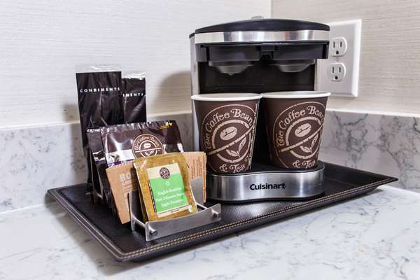  - DoubleTree by Hilton Hotel Downtown Neenah