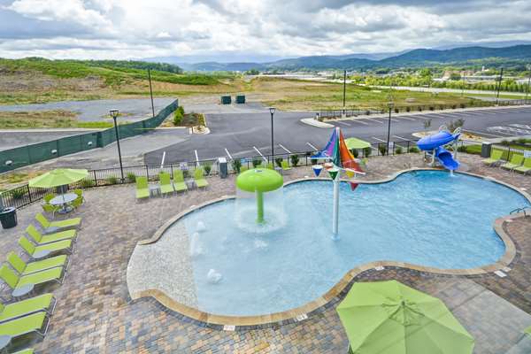 Pool - Home2 Suites by Hilton Pigeon Forge